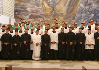 MG celebra misa de bendición de sotanas 2021